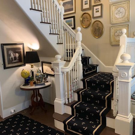 Olde Captains Inn Yarmouth Port 外观 照片