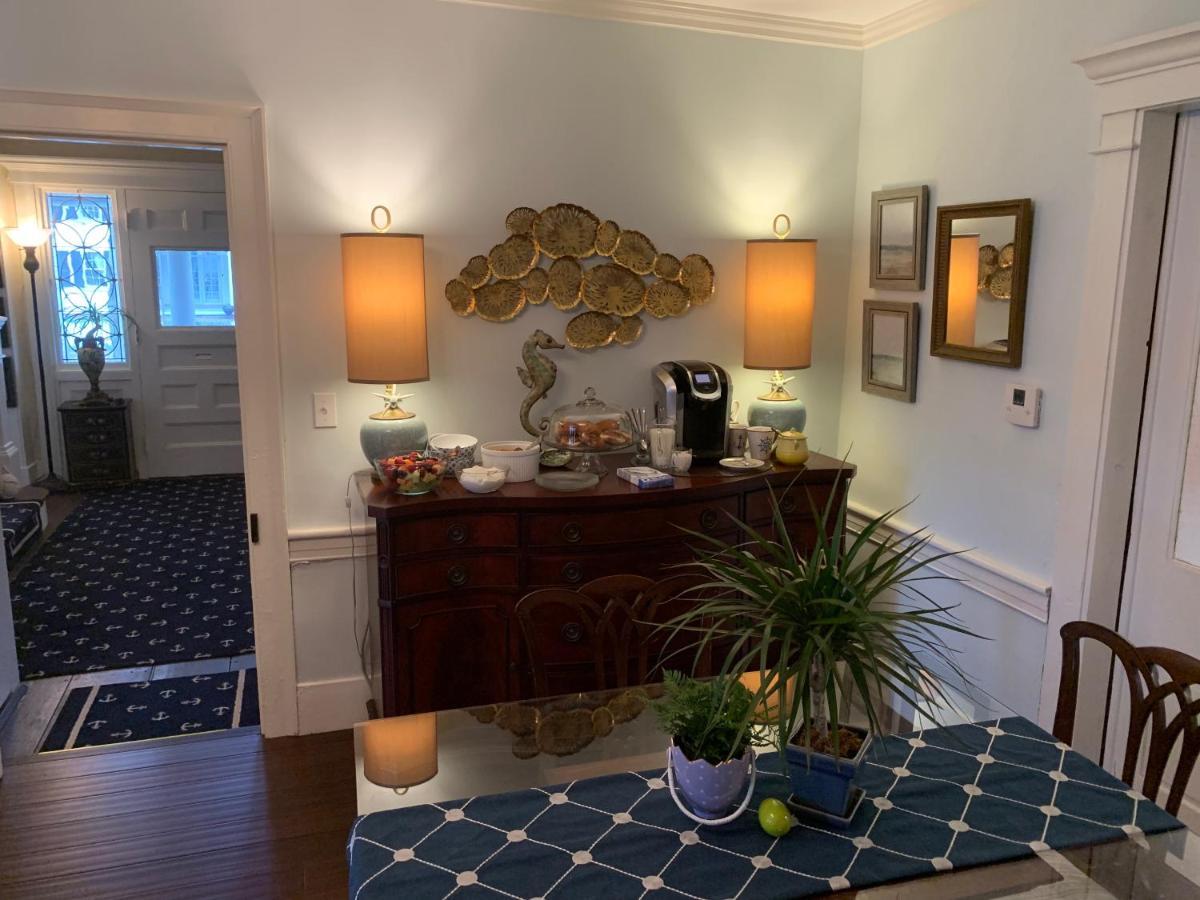 Olde Captains Inn Yarmouth Port 外观 照片