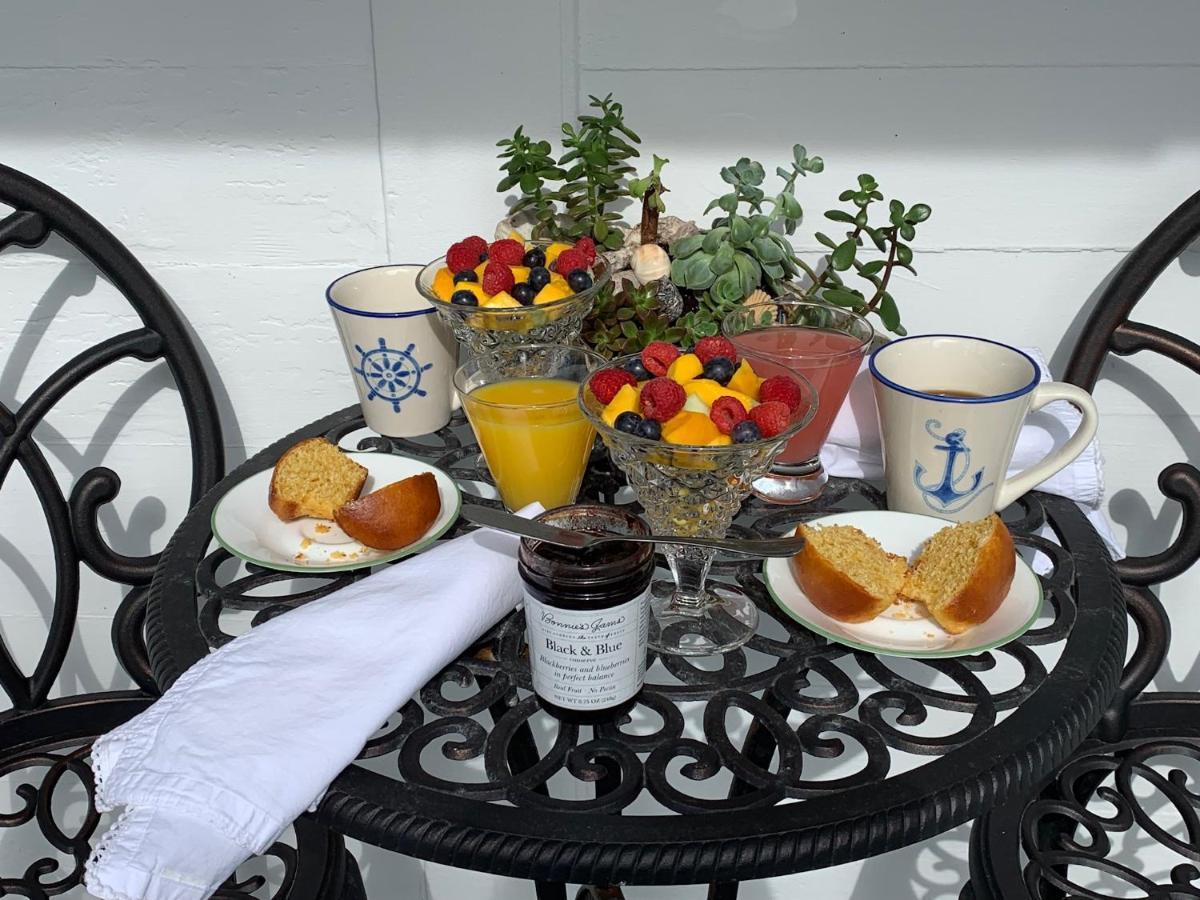 Olde Captains Inn Yarmouth Port 外观 照片